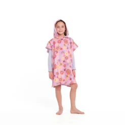 Kids Butterfly Garden Hooded Towel 13 Kids Butterfly Garden Hooded Towel -Trendy Beach Hat 230804 CancerCouncil Ecom CCCCC145513 0873 5000px