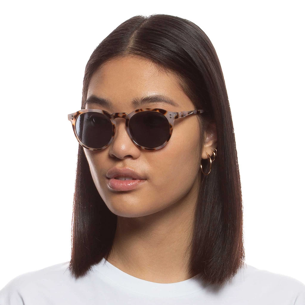 Bright Sunglasses - Cookie Tort 6 Bright Sunglasses - Cookie Tort - Image 4